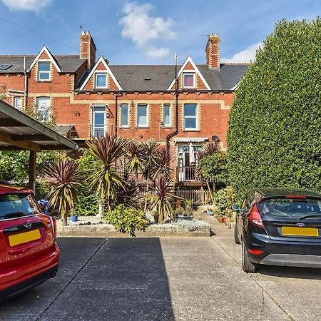 Traditional 3-Bed Property In Pontcanna With Parking Cardiff Exterior photo